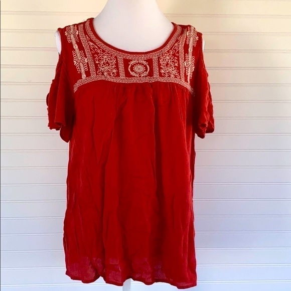 Cold shoulder blouse Size Large - Picture 1 of 9